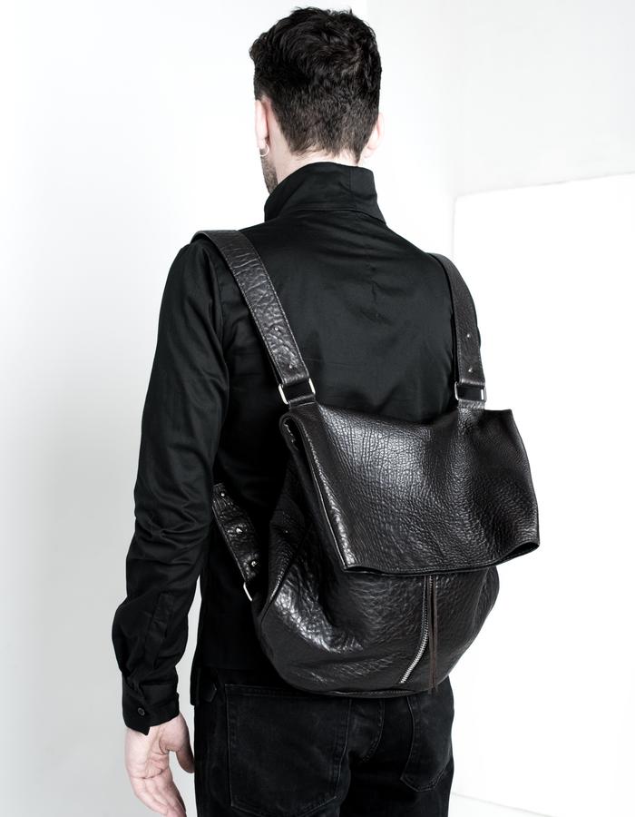 status anxiety wasteland bolsa