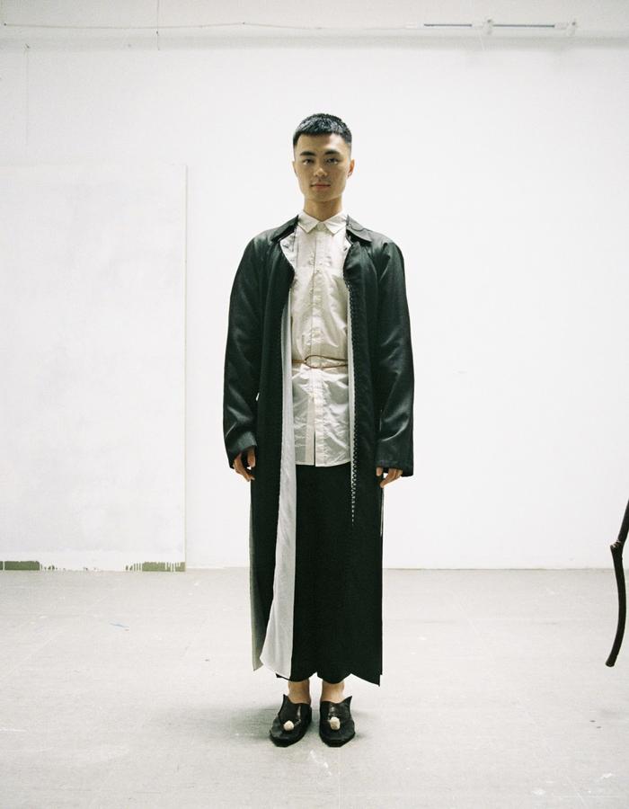 NGUYEN HOANG TU AW19 - INSIDE OR OUTSIDE | NOT JUST A LABEL